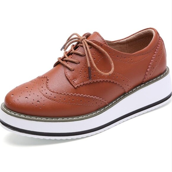 DADAWEN Brown Leather Platform Lace-Up Wingtips Oxfords Shoe Size 40 (9.5) EUC - Picture 1 of 11
